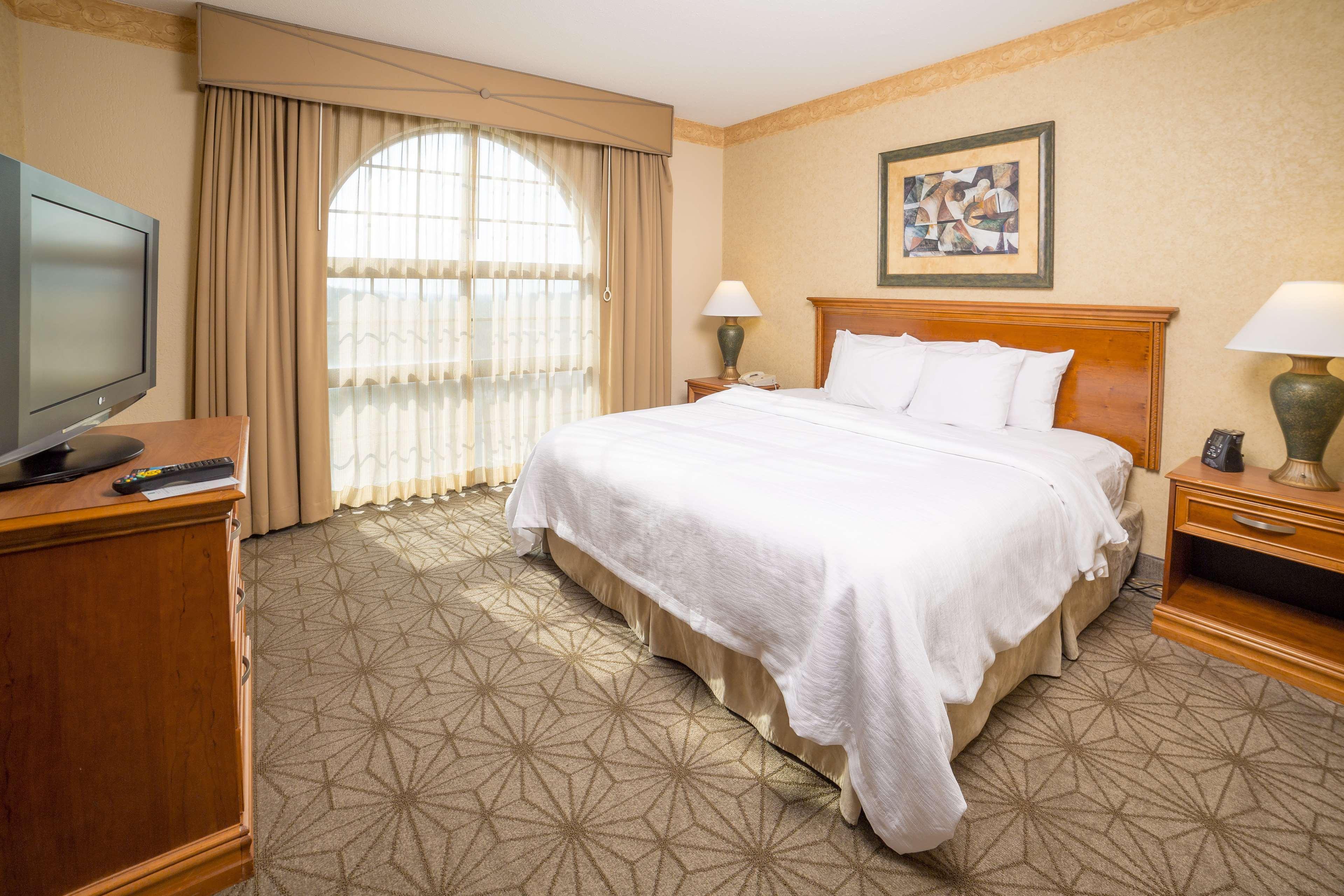 Embassy Suites By Hilton Columbia Greystone Екстер'єр фото