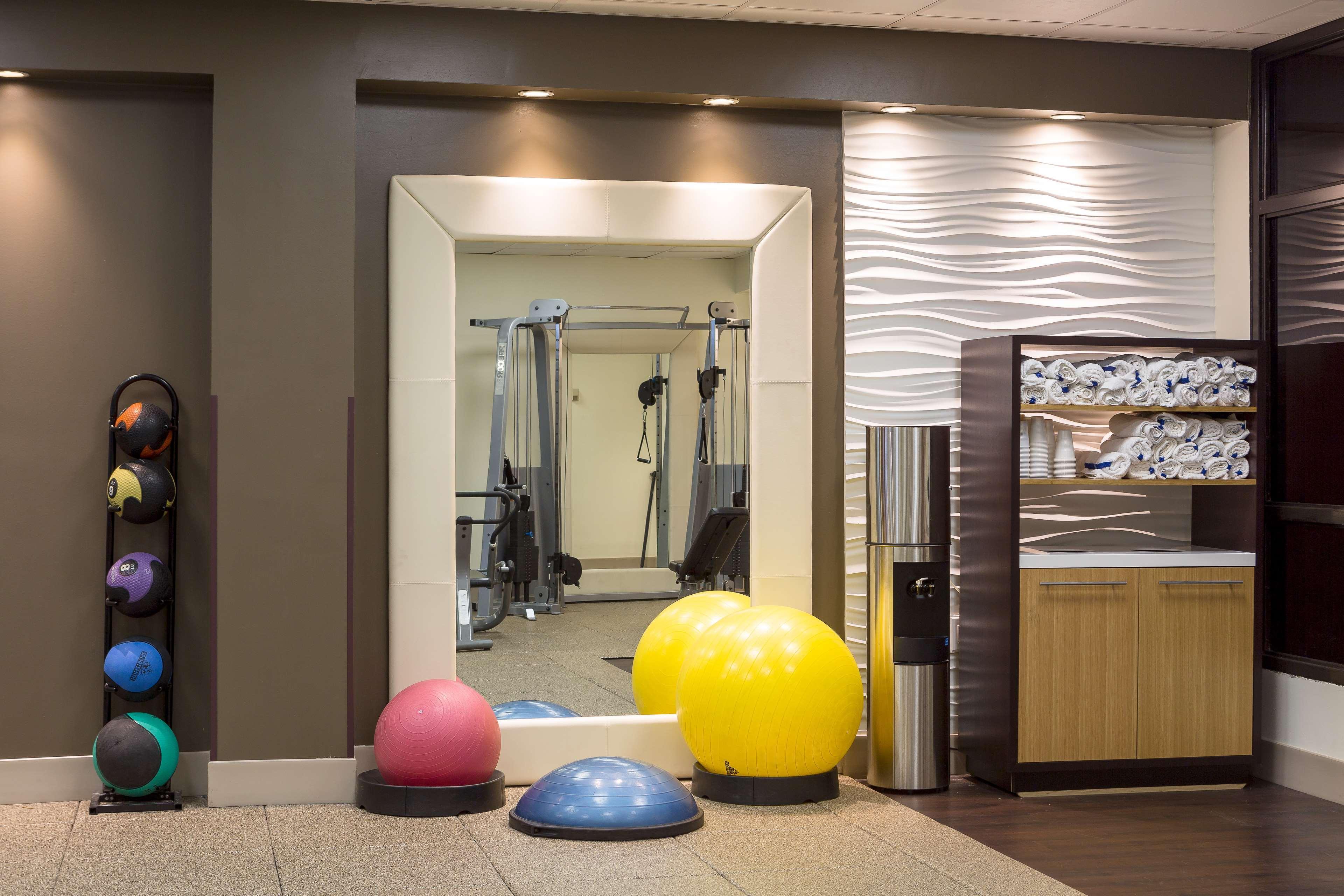 Embassy Suites By Hilton Columbia Greystone Екстер'єр фото