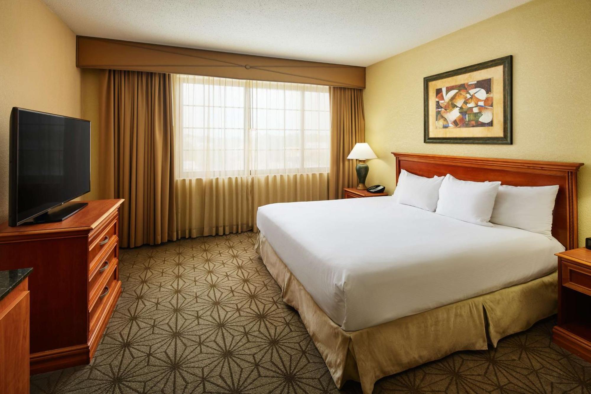 Embassy Suites By Hilton Columbia Greystone Екстер'єр фото